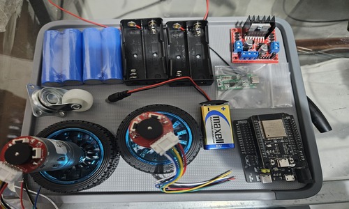 Electronic components and motors used in the mobile robot